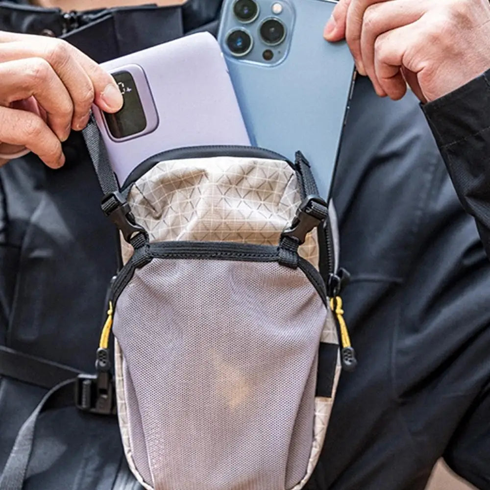 Outdoor mobile phone bag shoulder bag mountaineering hiking expansion bag water bottle storage bag ultra-light portable bag